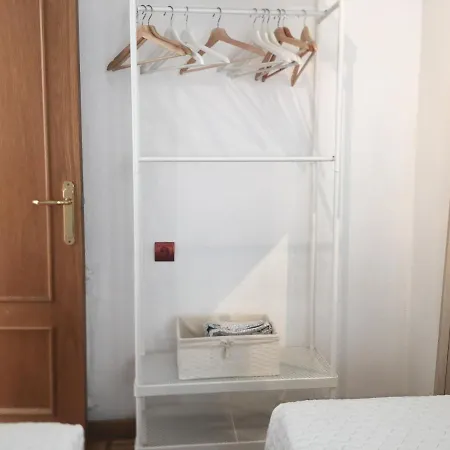 Apartamento Cartella 4 Apartment *