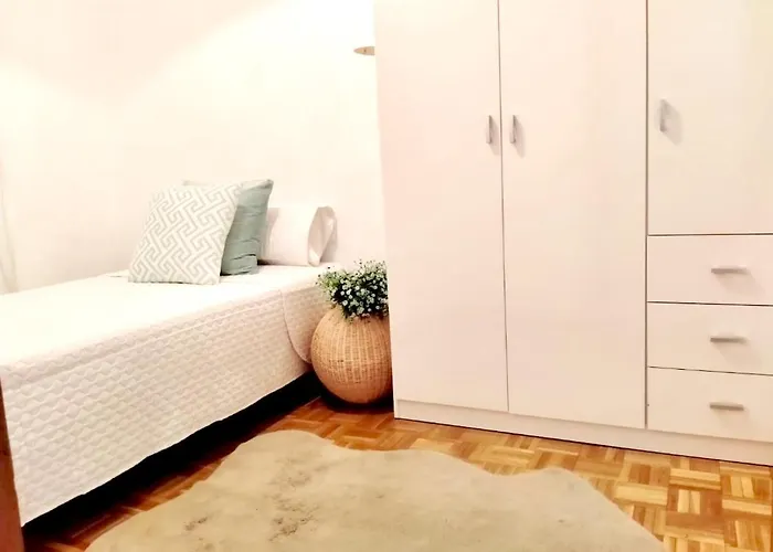 Апартаменты Apartamento Cartella 4 Барселона
